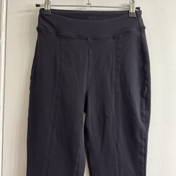 Alo Airbrush High-Waist Flutter Legging size XS - Picture 7 of 12